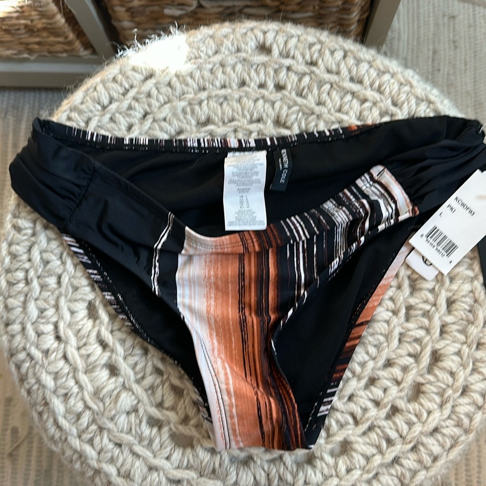 Kenneth Cole Side tab bikini bottom large